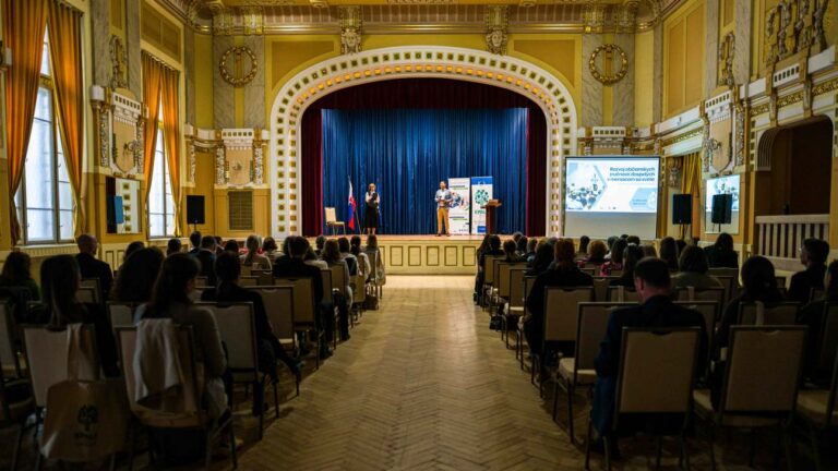 Moyzesova sieň konferencia Epale