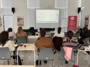 ucastnici seminara o certifikacii vzdelavania dospelych v Kosiciach